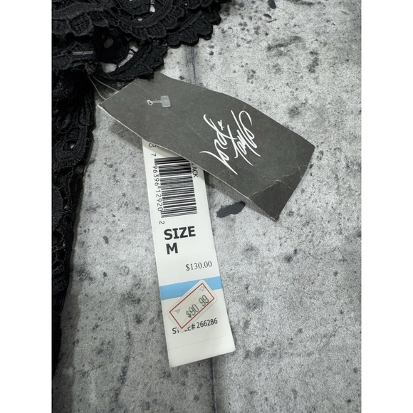 NWT M Lord&Taylor MARINA Black Lace Overlay Sleeveless Top Double Vneck Evening - Picture 3 of 10